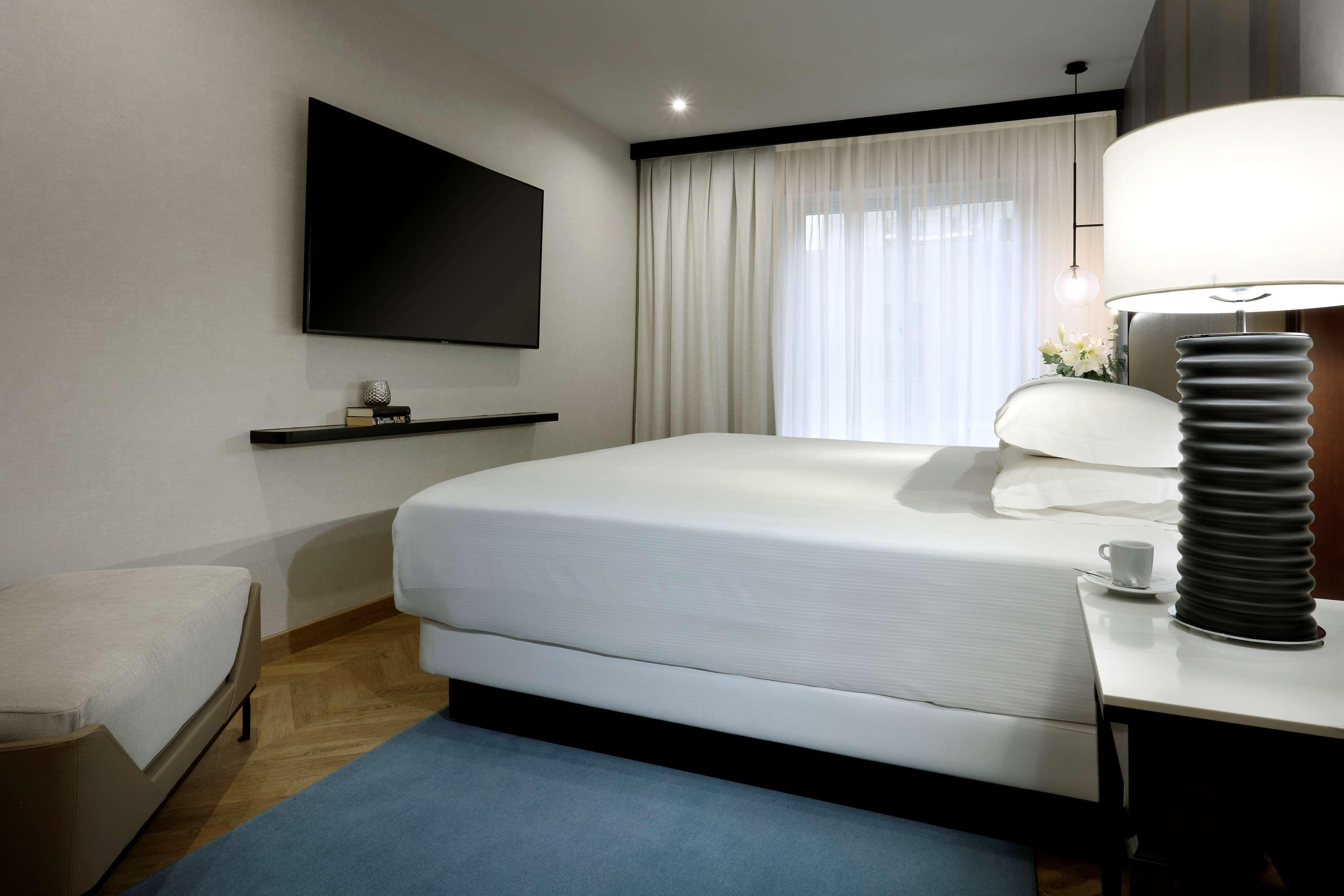 Hyatt Regency Hesperia Madrid Hotel Bagian luar foto