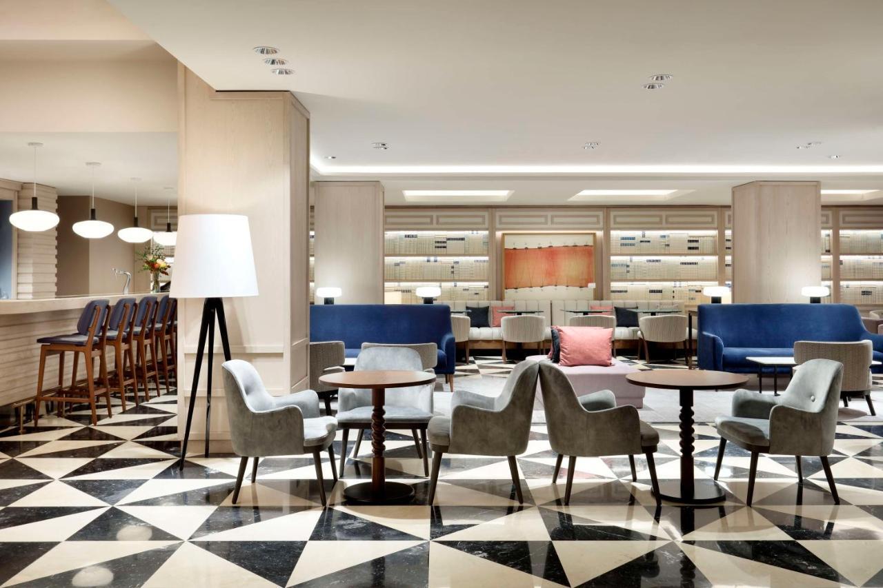 Hyatt Regency Hesperia Madrid Hotel Bagian luar foto