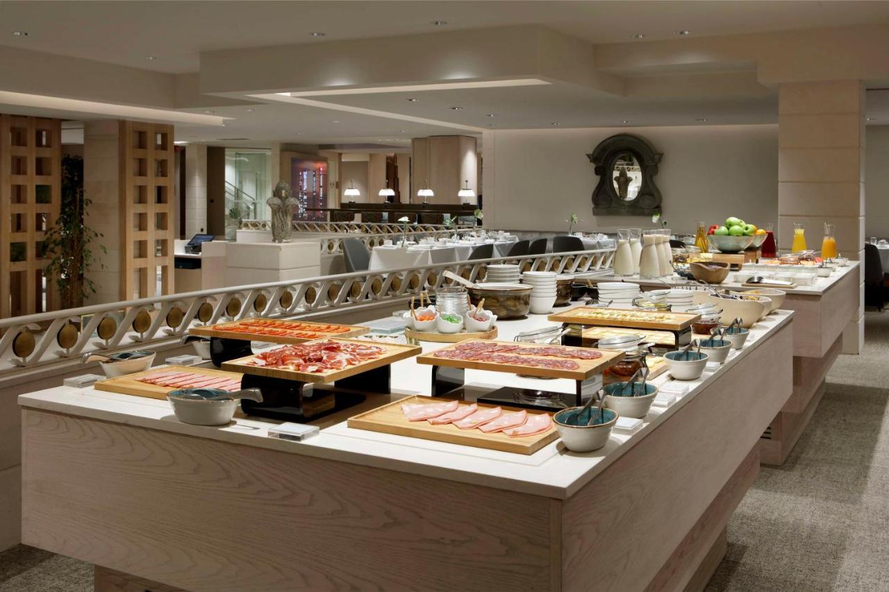 Hyatt Regency Hesperia Madrid Hotel Bagian luar foto