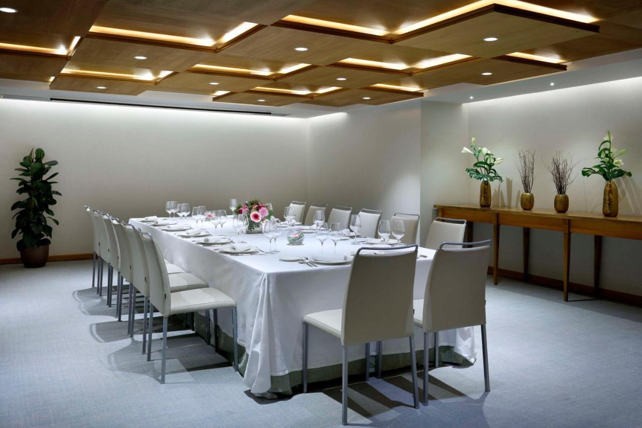 Hyatt Regency Hesperia Madrid Hotel Bagian luar foto