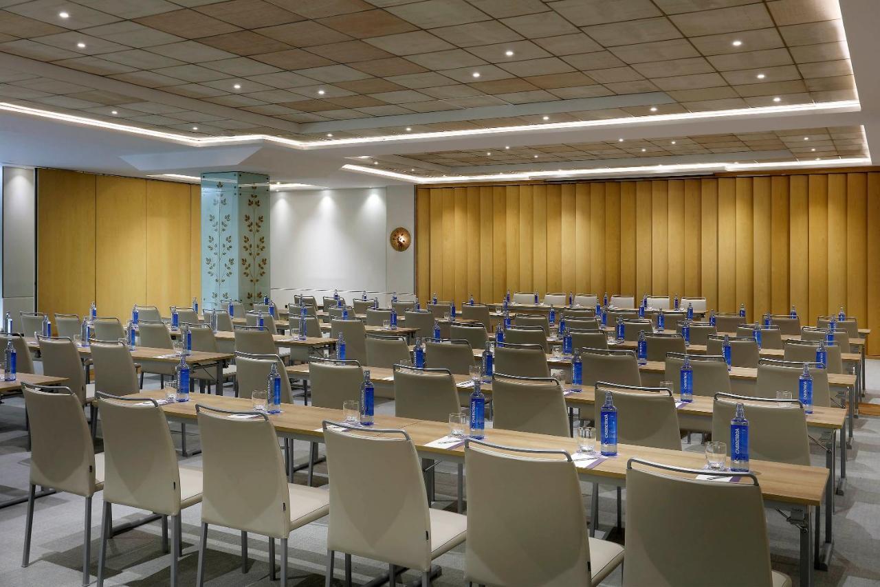 Hyatt Regency Hesperia Madrid Hotel Bagian luar foto