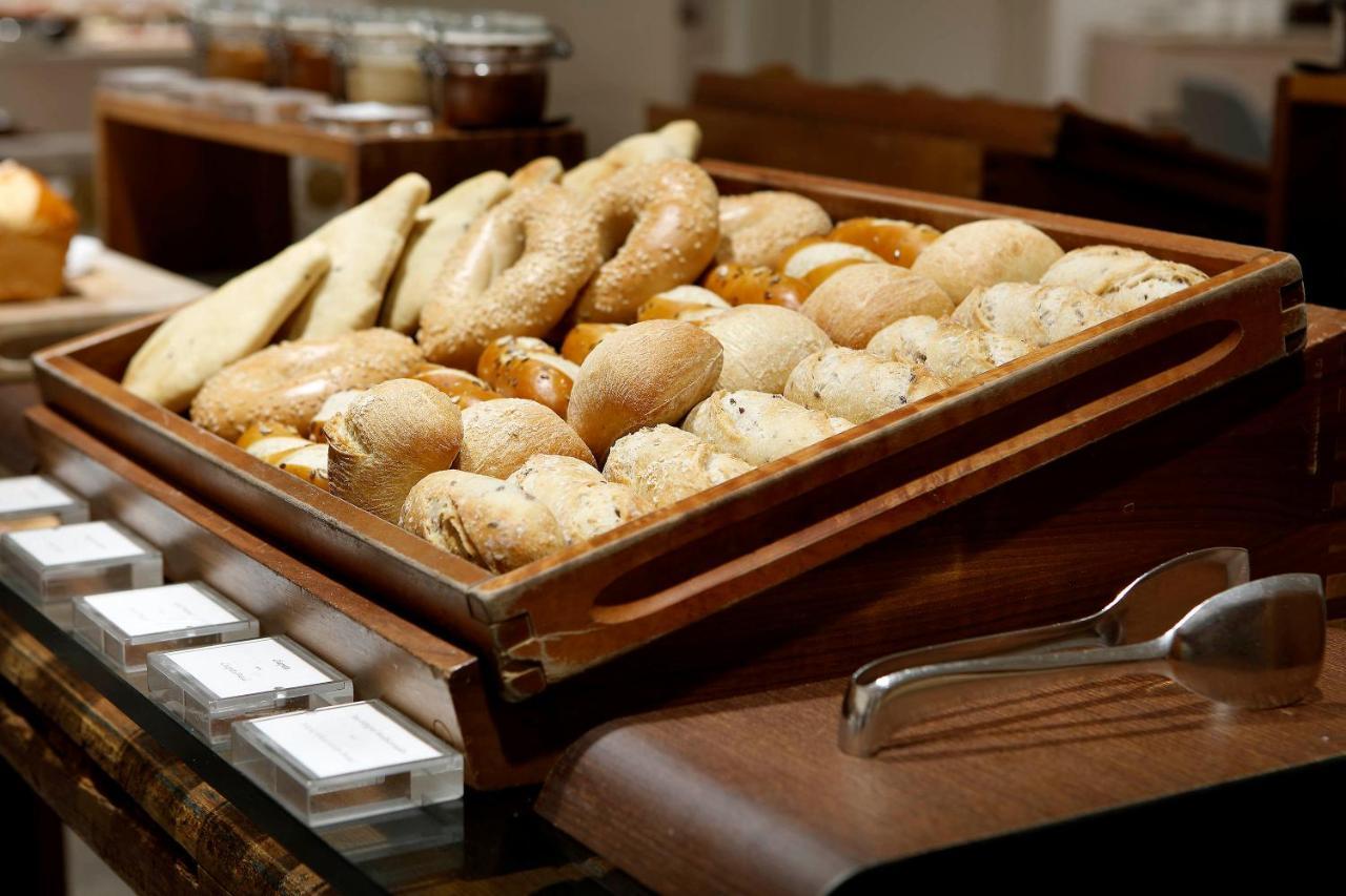 Hyatt Regency Hesperia Madrid Hotel Bagian luar foto