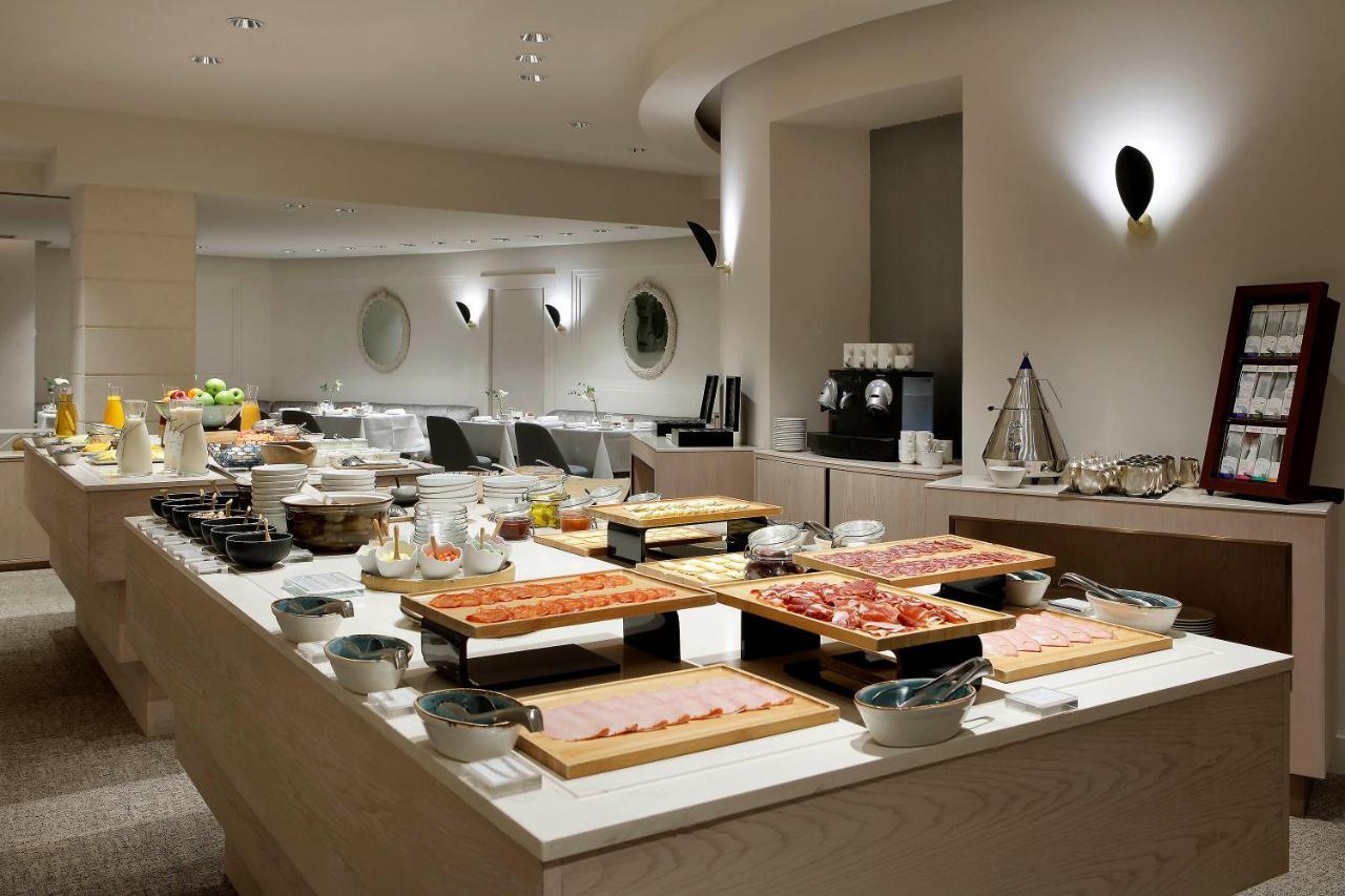 Hyatt Regency Hesperia Madrid Hotel Bagian luar foto