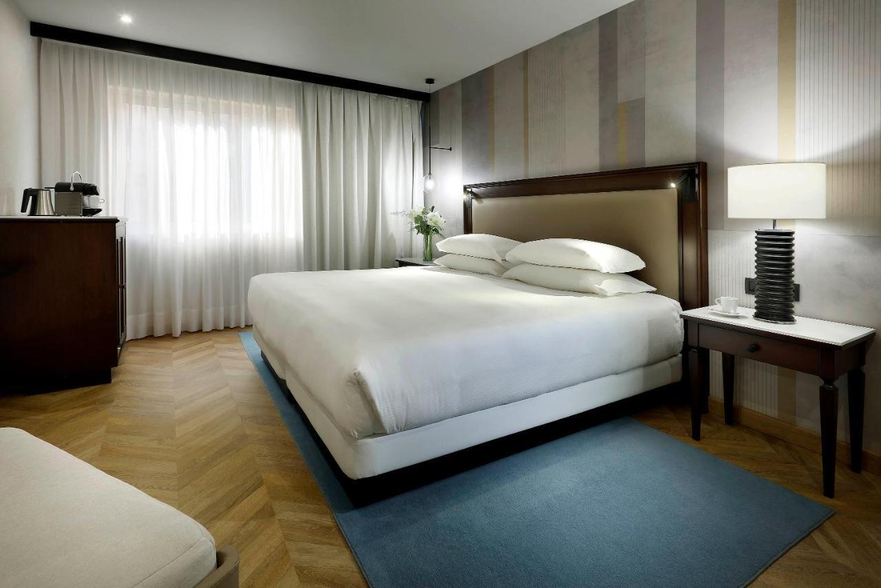 Hyatt Regency Hesperia Madrid Hotel Bagian luar foto